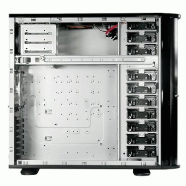 Новый корпус Thermaltake Soprano FX