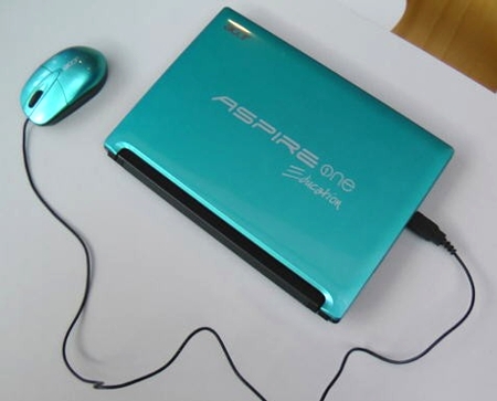 Нетбук Acer Aspire E100