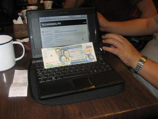 Asustek планирует к концу 2008 года 50% материнских плат производить "на стороне"