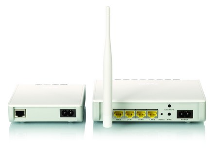 ZyXEL NBG318S и PLA400