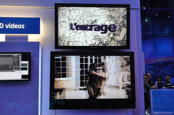 Стенд Intel с 3D-экранами