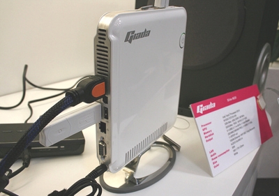 ION-неттоп iada Cube-N7DT со встроенным ТВ-тюнером от компании Giada ION-неттоп iada Cube-N7DT со встроенным ТВ-тюнером от компании Giada